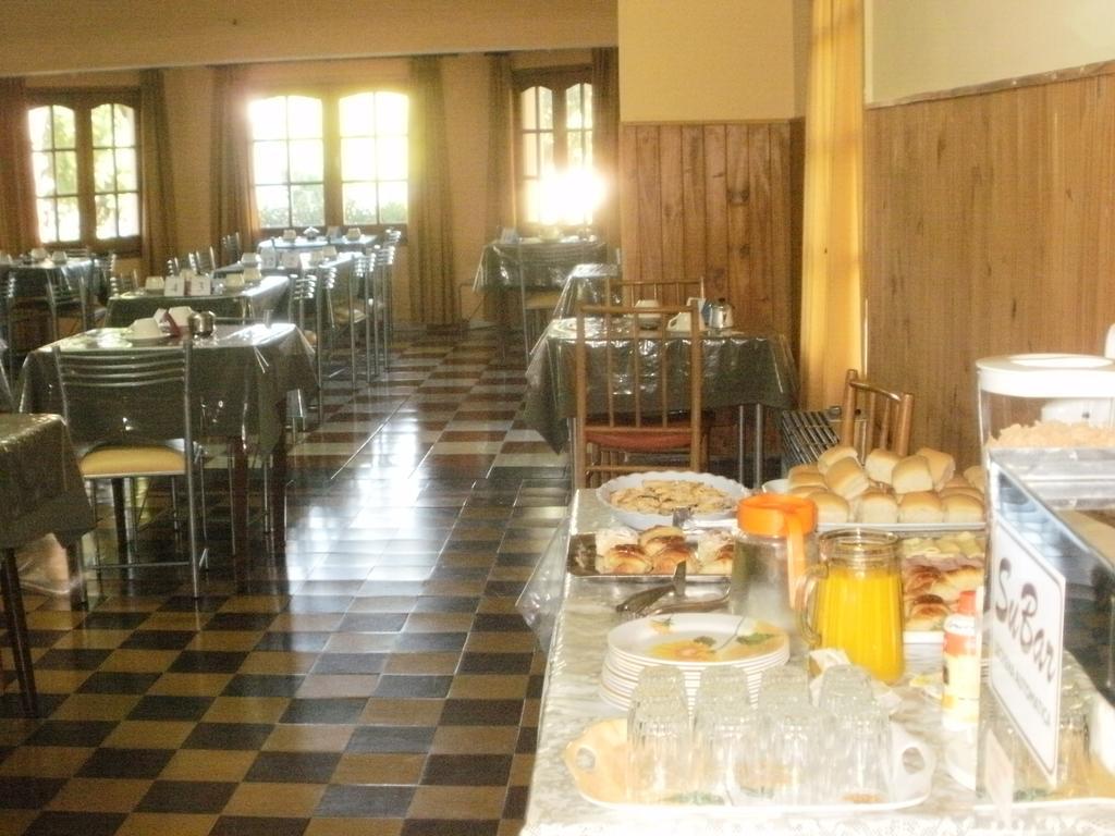 فالي هيرموسو Hotel Santa Rosa المظهر الخارجي الصورة
